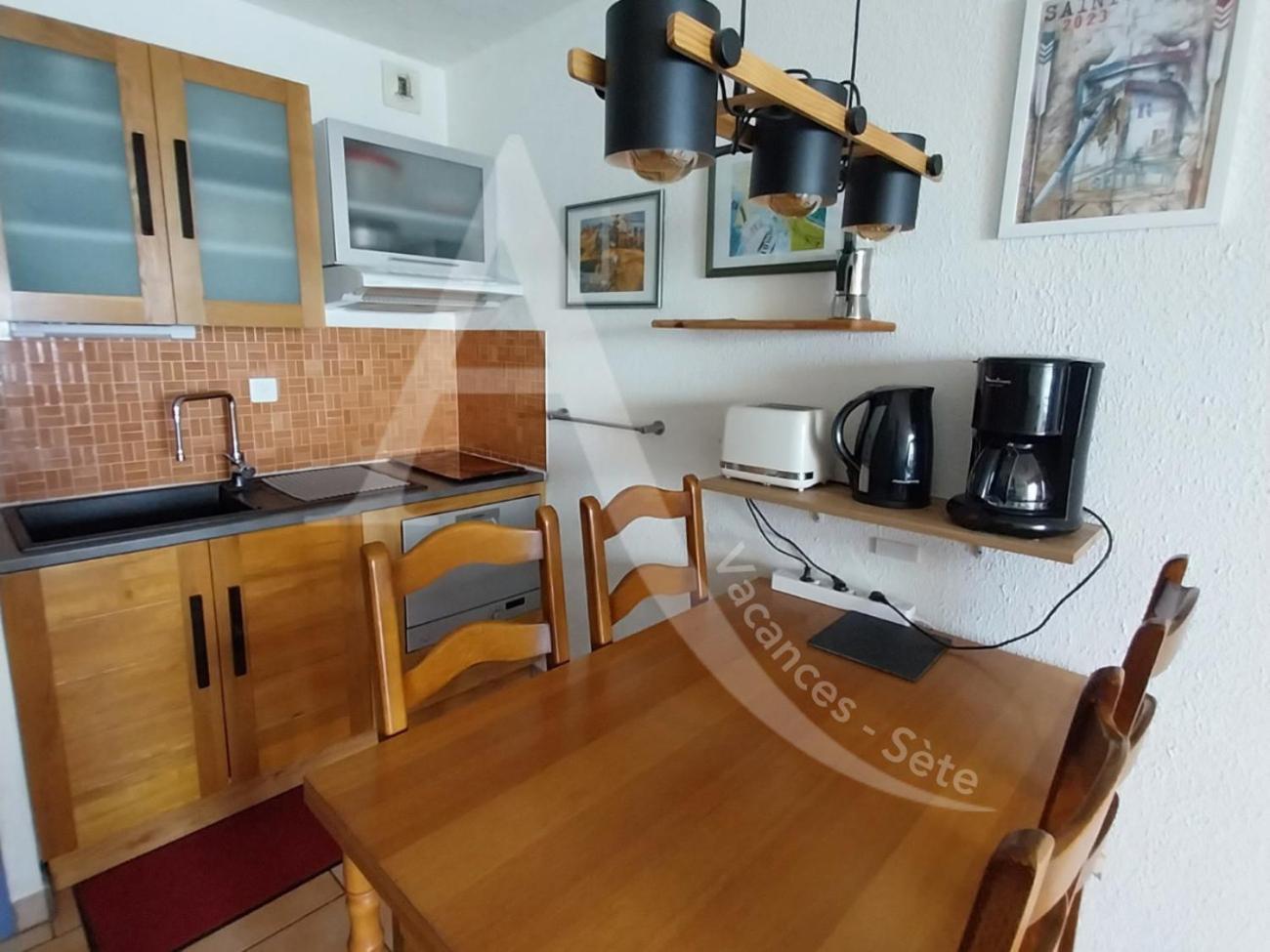 Confortable T2 En Front De Mer, Parking, Wi-Fi Sete Ngoại thất bức ảnh